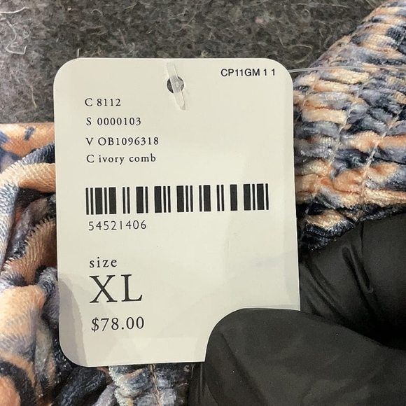 Free People Metallic Print Smocked Blouse – Size XL – NWT - Picture 8 of 8